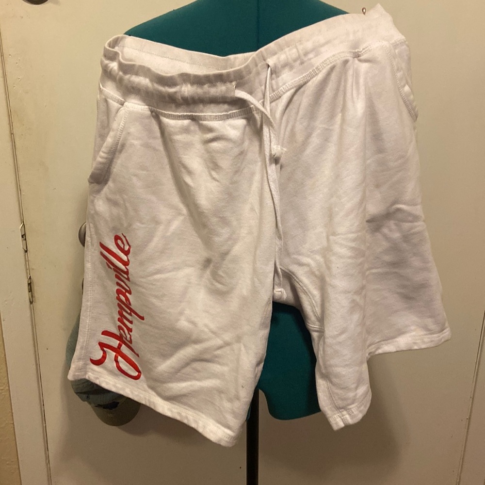 Men’s Heavyweight White Shorts w/pockets & drawstring